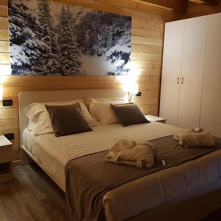 Lorica Suite Lago Esterno foto