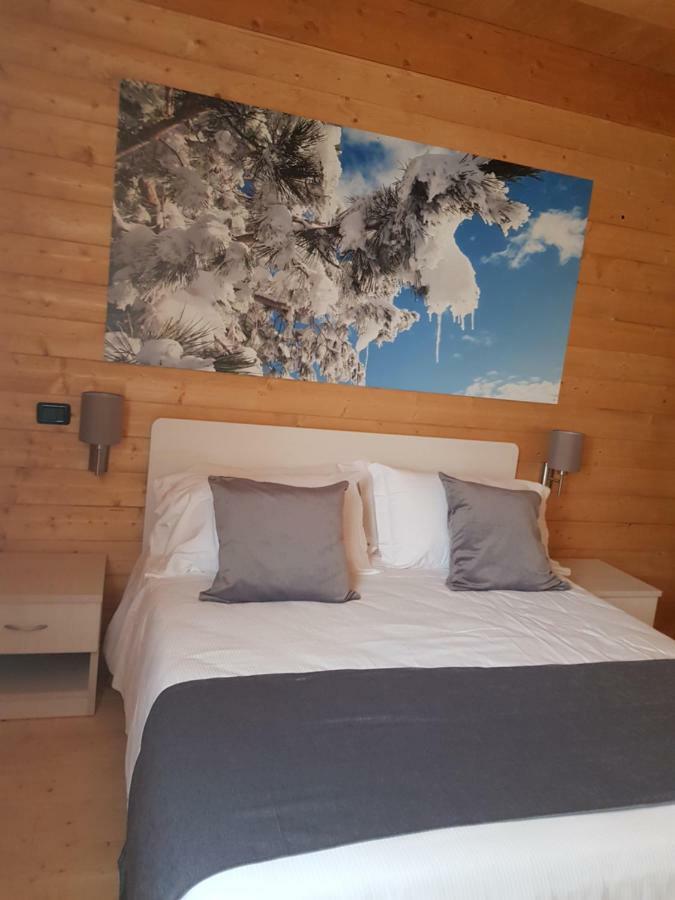 Lorica Suite Lago Esterno foto